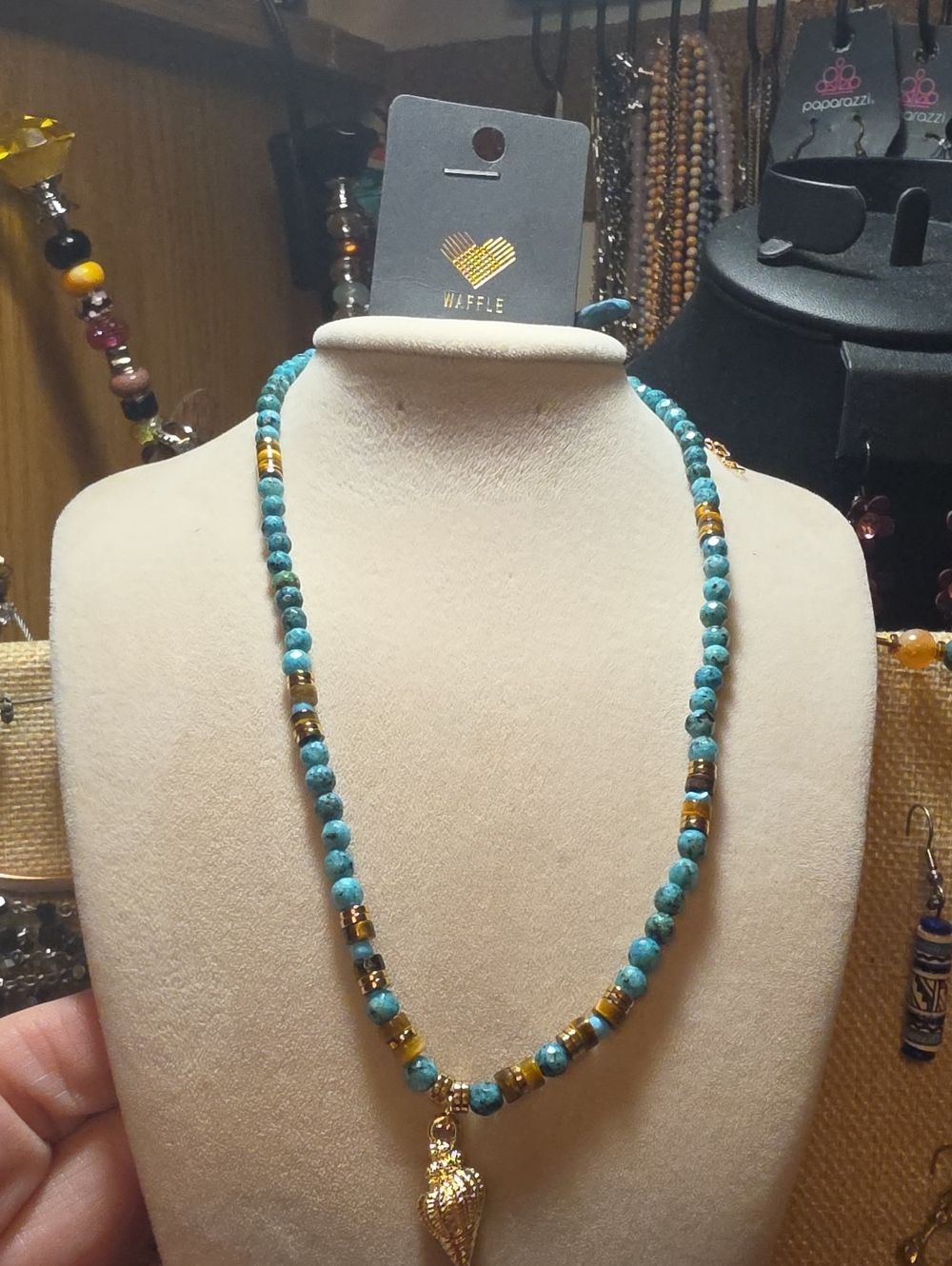 Turquoise Bead Necklace with Gold Shell Pendant